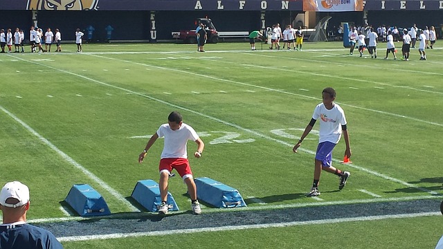 篮的强压下 篮的强压下